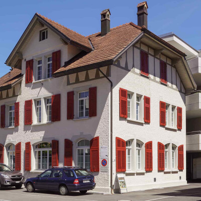 Gallery image